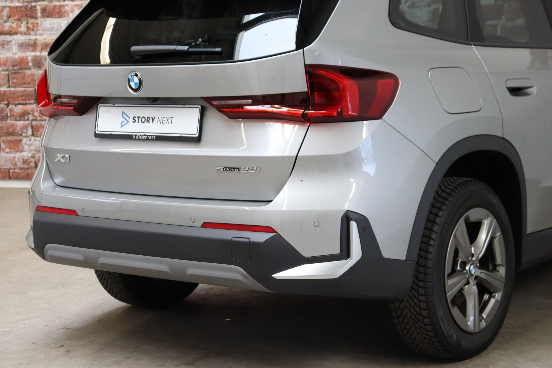 BMW X1 sDrive20i Executive Automaat - Afbeelding 5