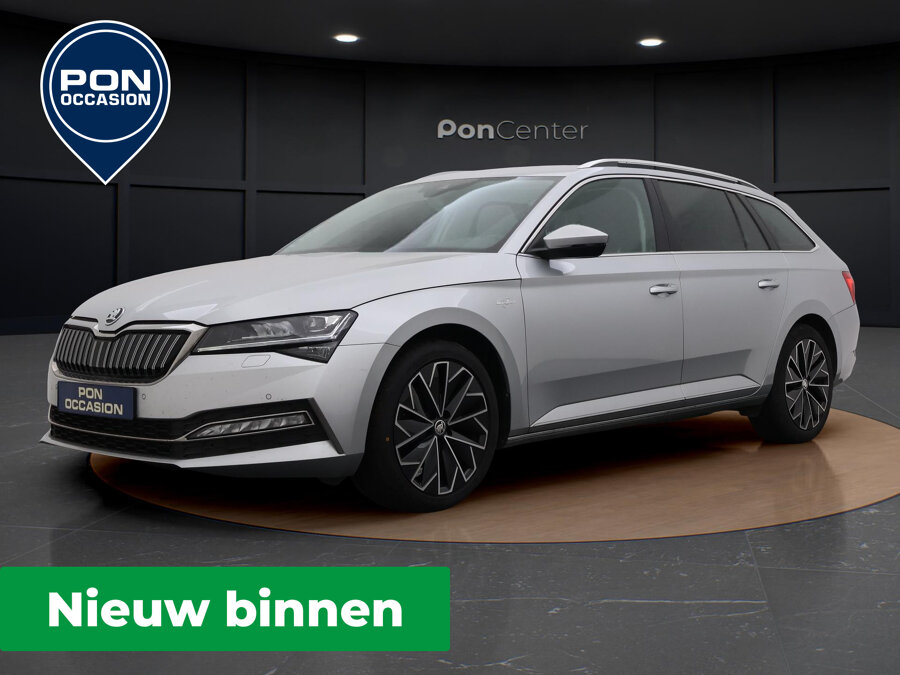 Škoda Superb Combi 1.4 TSI iV Laurin & Klement