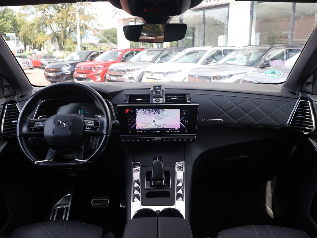 DS DS 7 Crossback E-Tense Plug-in Hybride 300PK eEAT8 Automaat 4x4 So Chic Rivoli, Rijklaarprijs | Panoramadak | Leder | Camera | Navigatie | DAB+ - Afbeelding 5