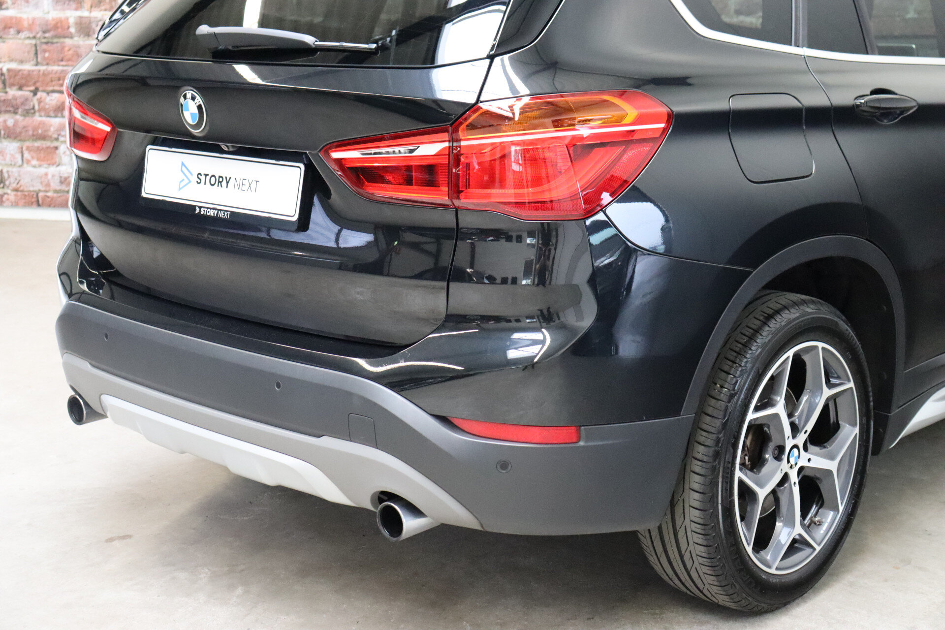 BMW X1 sDrive20i Executive xLine Automaat - Afbeelding 5