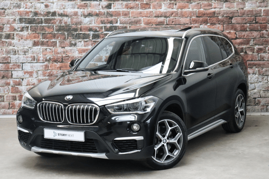 BMW X1 sDrive20i Executive xLine Automaat