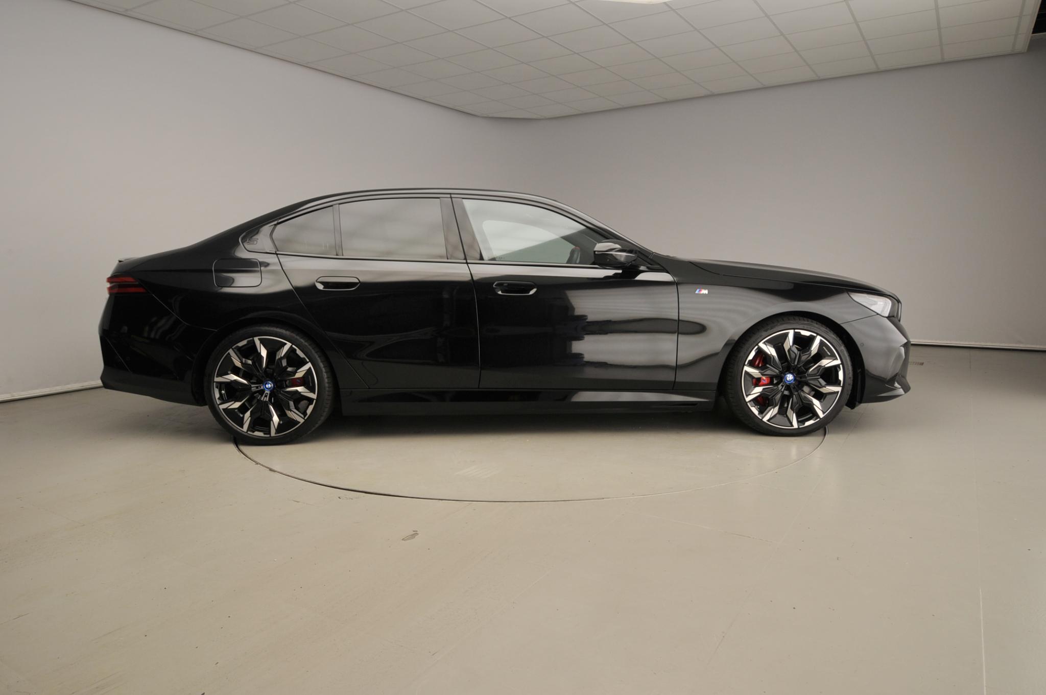 BMW i5 M60 xDrive - Afbeelding 4