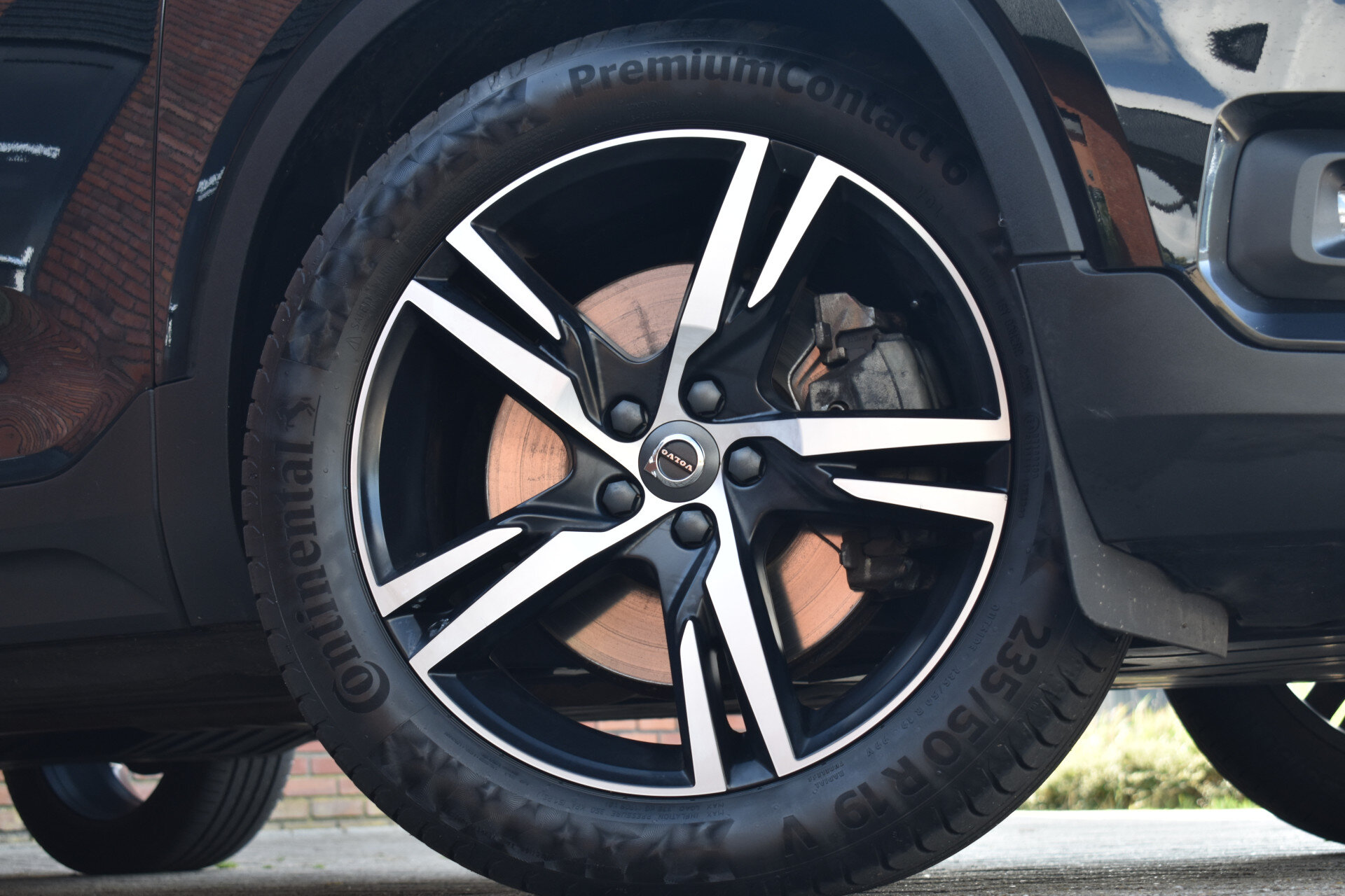 Volvo XC40 T5 262PK Twin Engine R-Design - Afbeelding 2