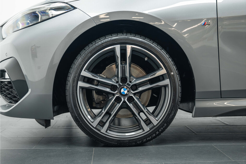 BMW 2 Serie 14