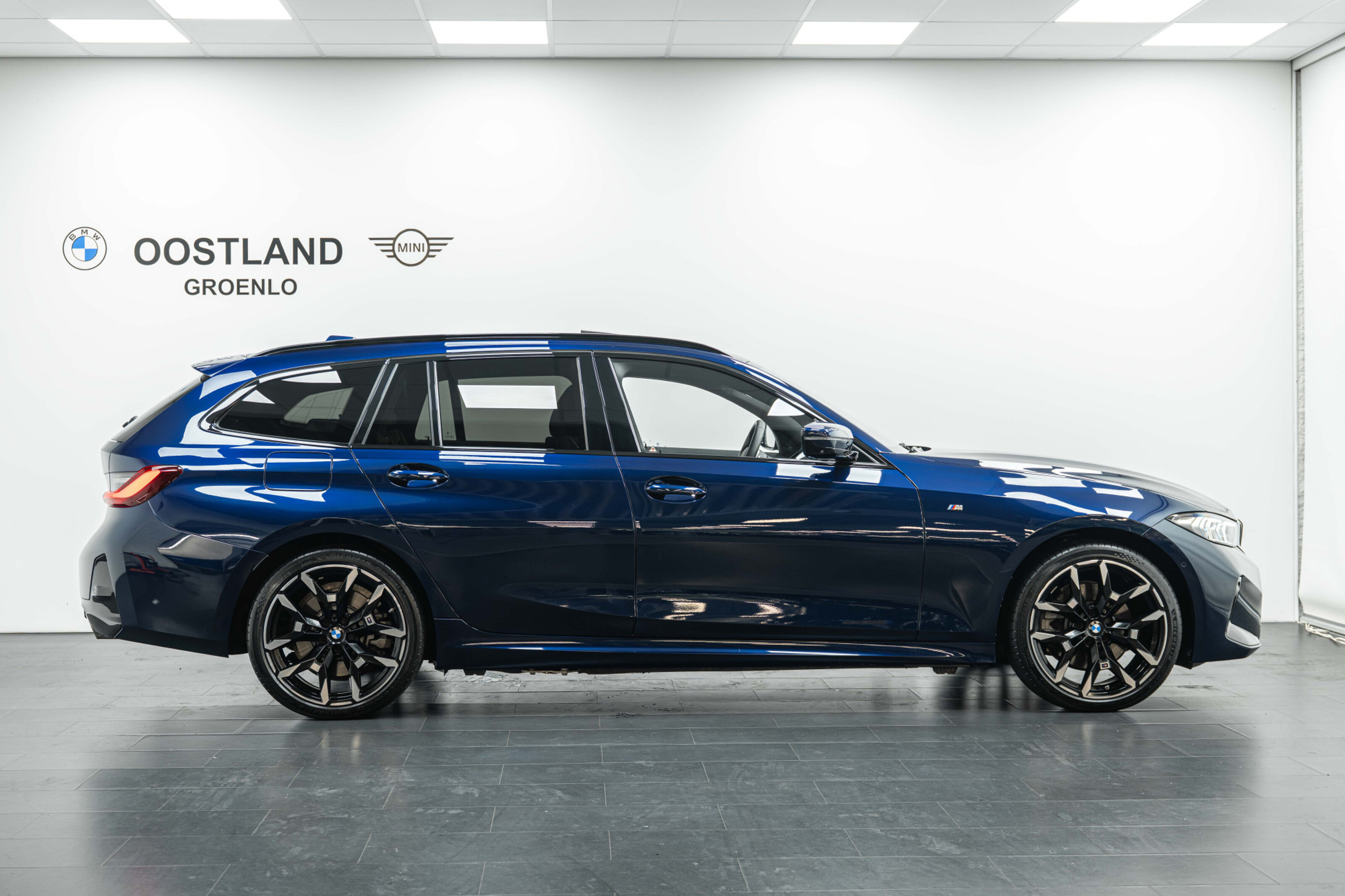 BMW 3 Serie Touring 330e M Sport Automaat