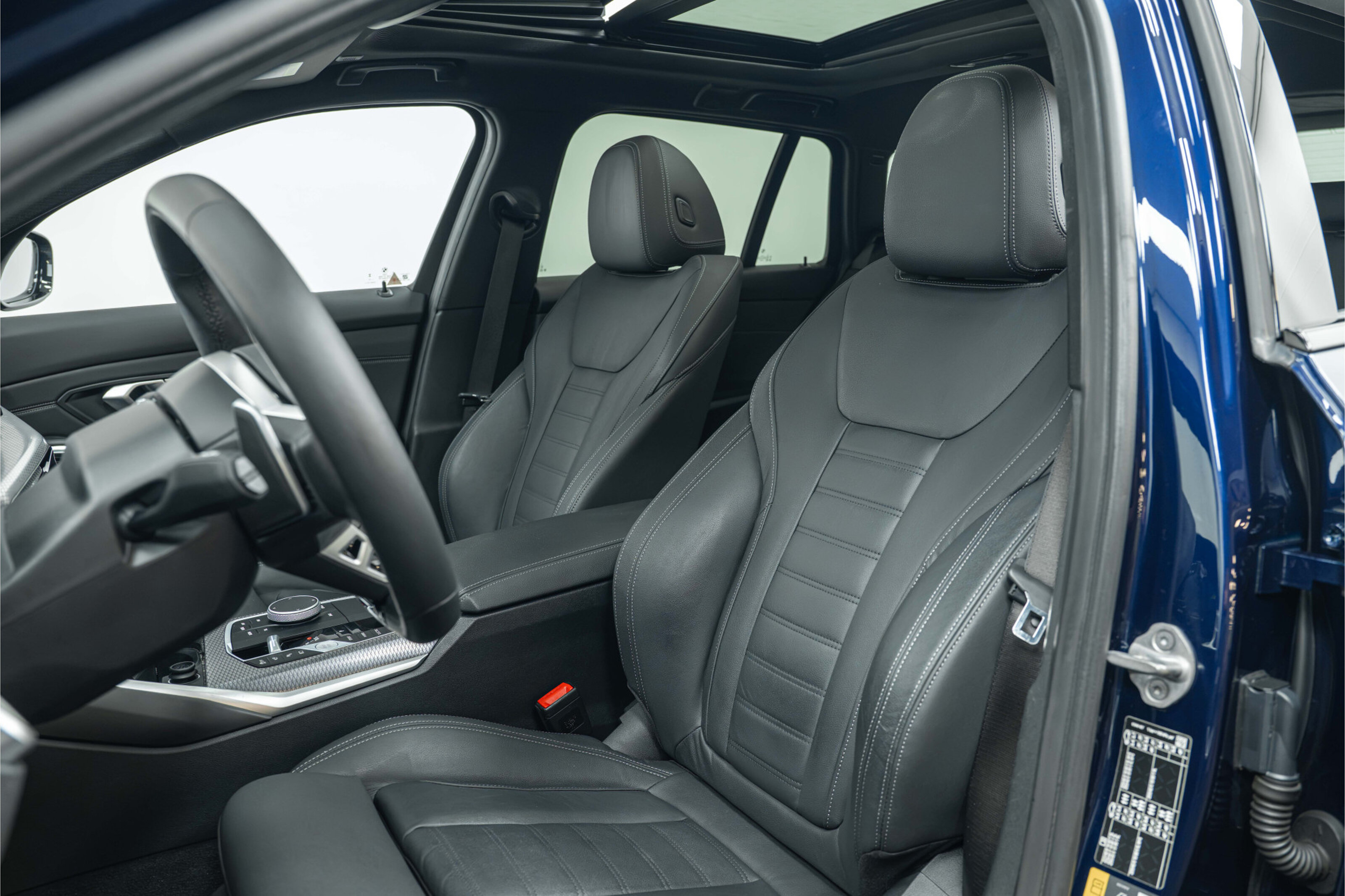 BMW 3 Serie Touring 330e M Sport Automaat