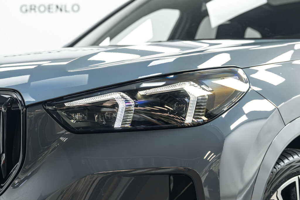 BMW X1 7