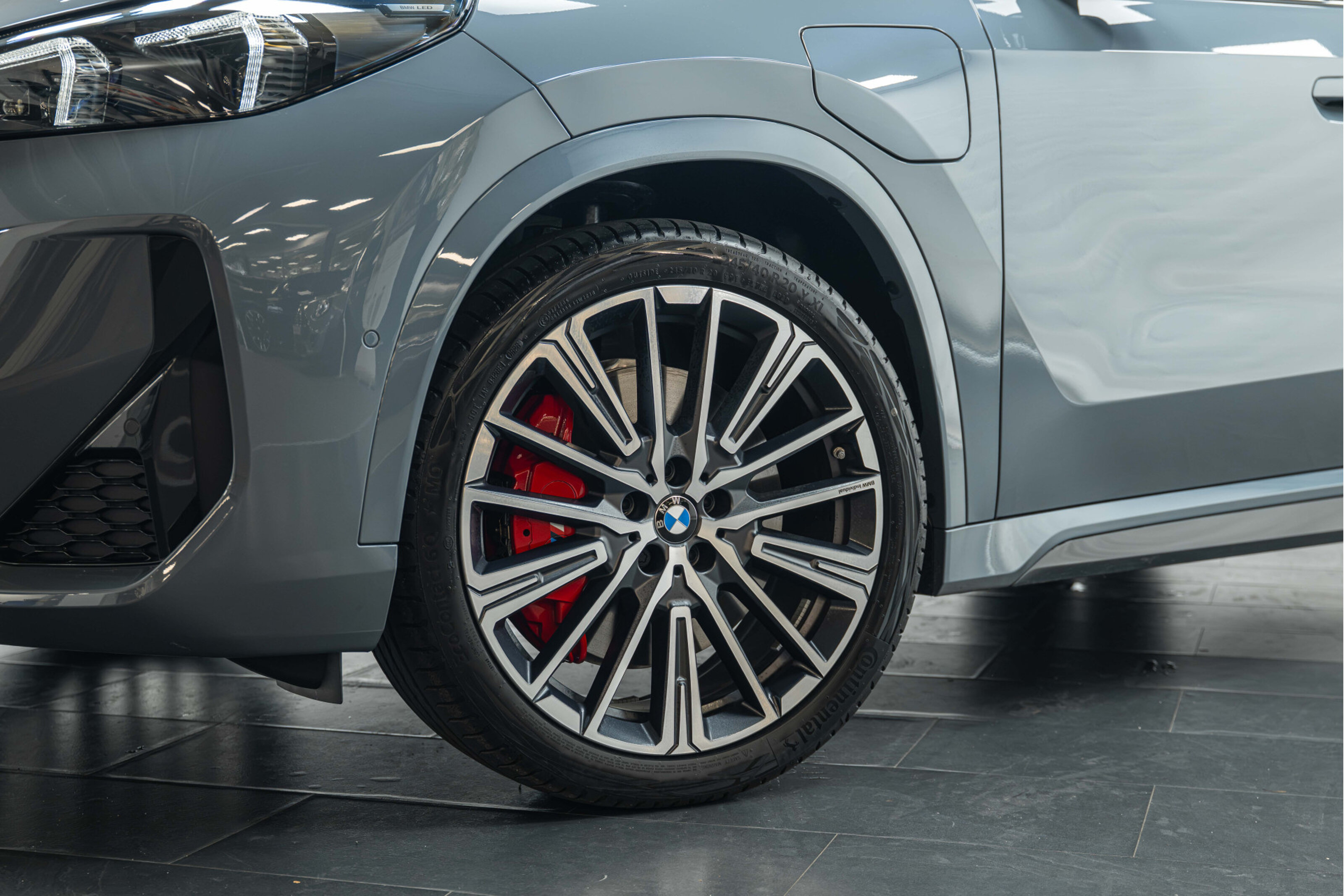 BMW X1 8