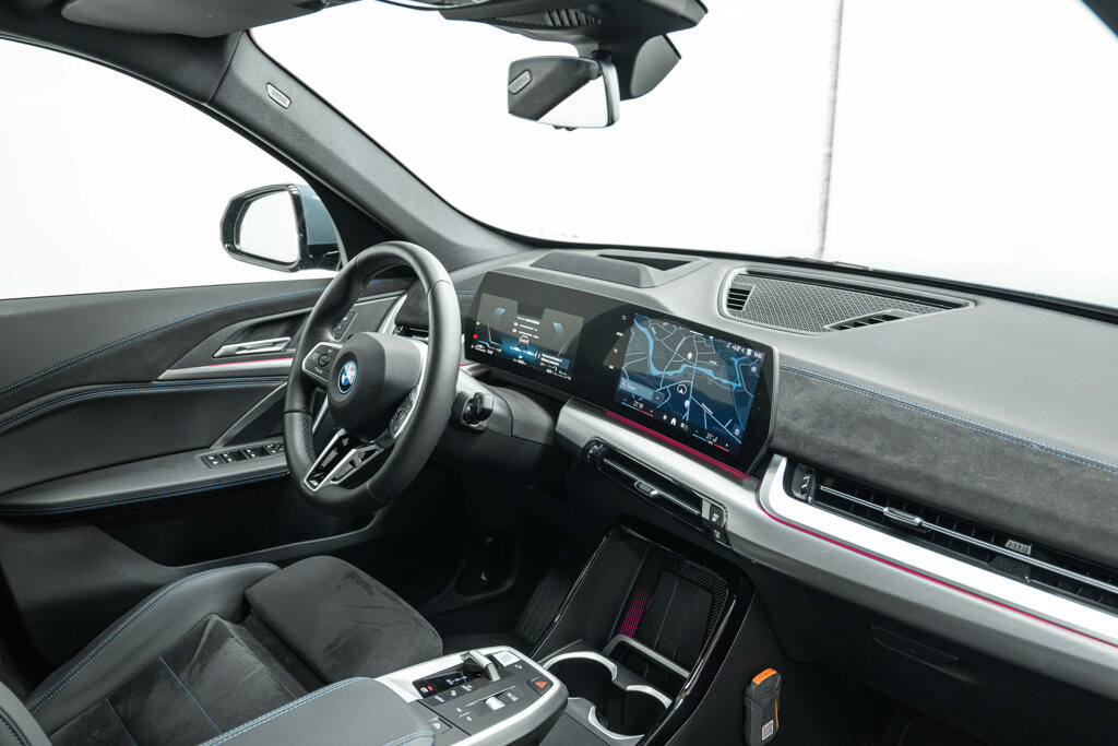 BMW X1 12