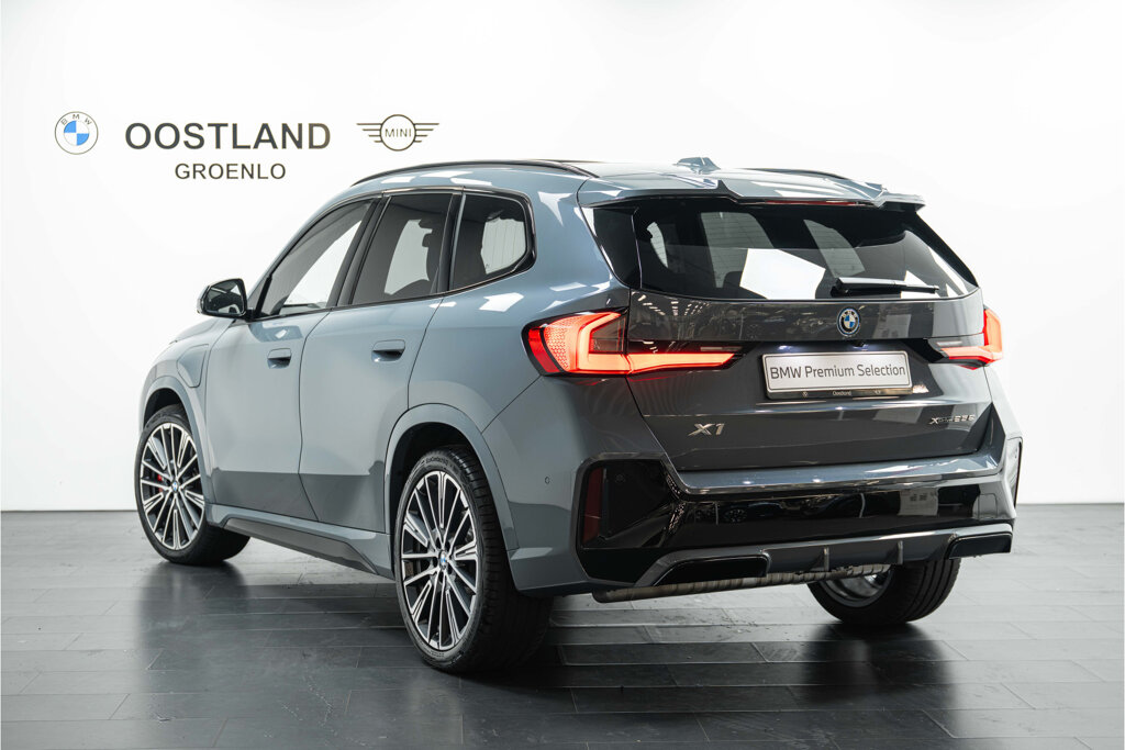 BMW X1 48