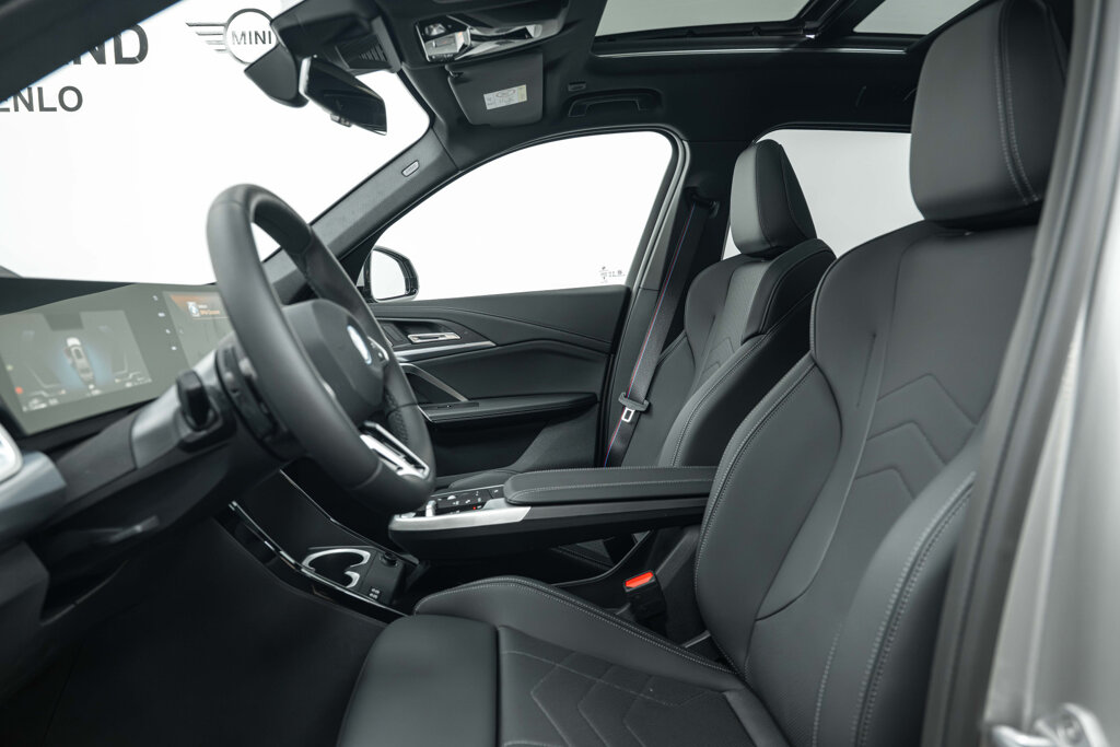 BMW X1 16