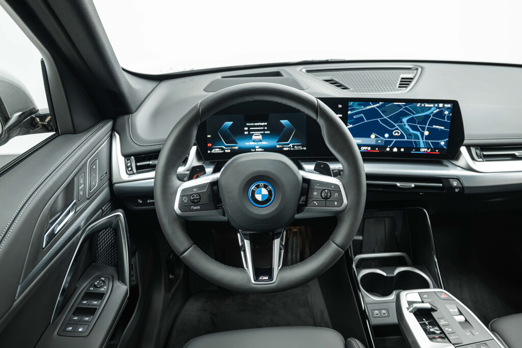 BMW X1 38
