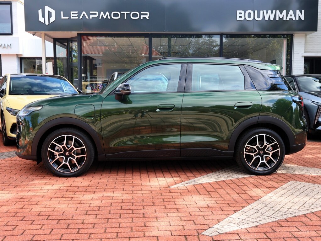 Leapmotor B03X B03X EV ProMax 53kWh 197PK Automaat Design NIEUW, Rijklaarprijs | Adaptieve Cruise Control | Stoelverwarming | Stuurverwarming | 360 Camera - Afbeelding 2