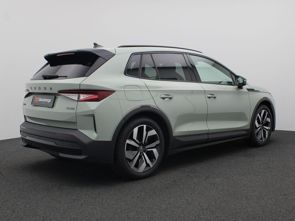 Skoda Elroq 60 Sportline 204PK Aut. Matrix Led-Verlichting, Elektr. Achterklep, Keyless, Side Assist, Navi, Stoel-stuurverwarming, Achteruitrijcamera, 20'' LM Velgen - Obraz 4