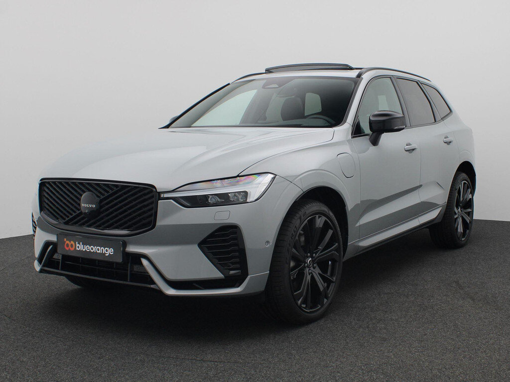 Volvo XC60 2.0 T6 Plug-in hybrid AWD Plus Black Edition 350PK Panoramadak, Trekhaak, Luchtvering, 21" LM Velgen, 360gr. Camera, Head-Up Display, Elektr. Achterklep, Keyless, Memorystoel