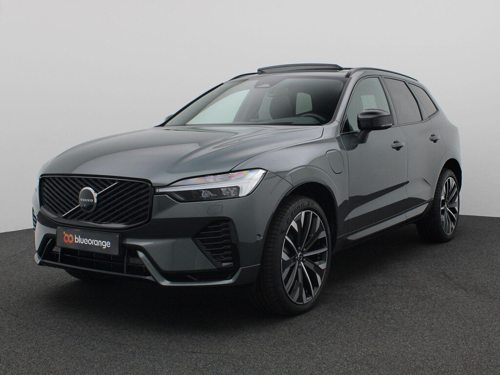 Volvo XC60 2.0 T6 Plug-in hybrid AWD Plus Dark 350PK Panoramadak, Trekhaak, Harman Kardon Audio, Head-Up Display, 360gr. Camera, 20" LM Velgen, Stoel-Stuurverwarming