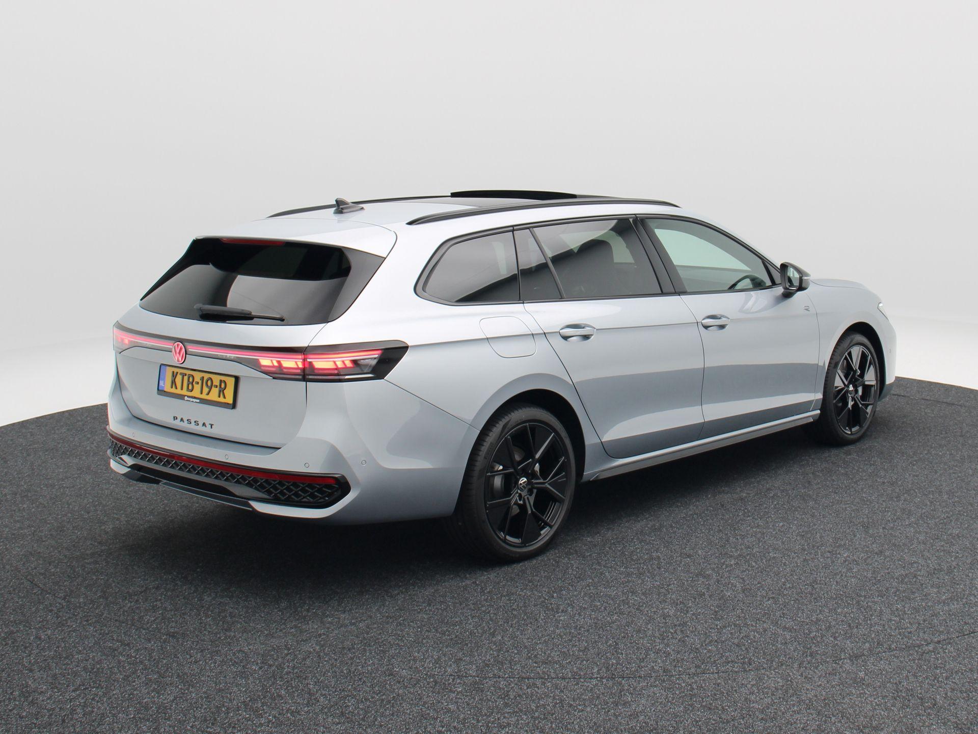 Volkswagen Passat R-Line Edition 1.5 eHybrid 204 PK - Afbeelding 2