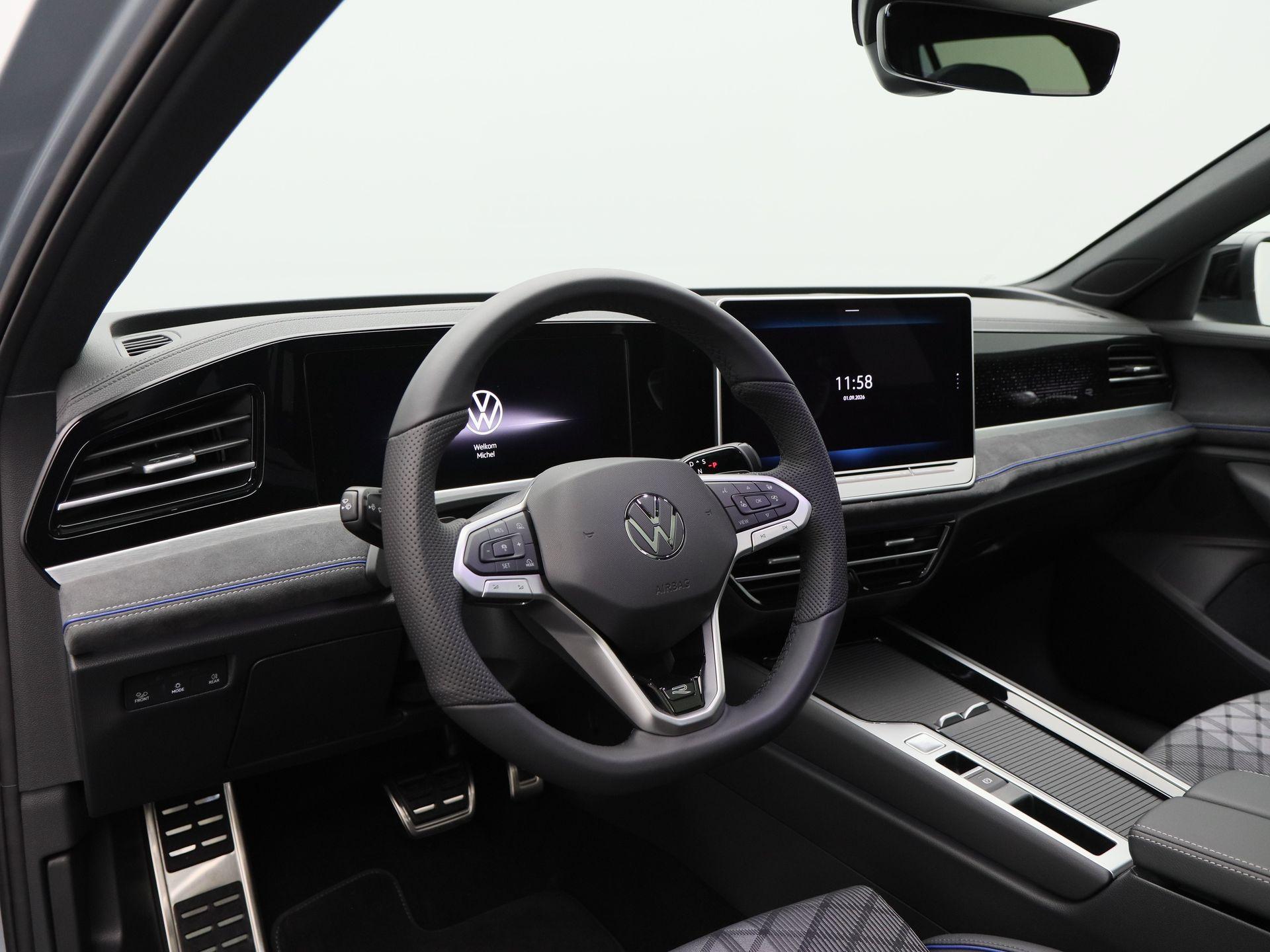 Volkswagen Passat R-Line Edition 1.5 eHybrid 204 PK - Afbeelding 3