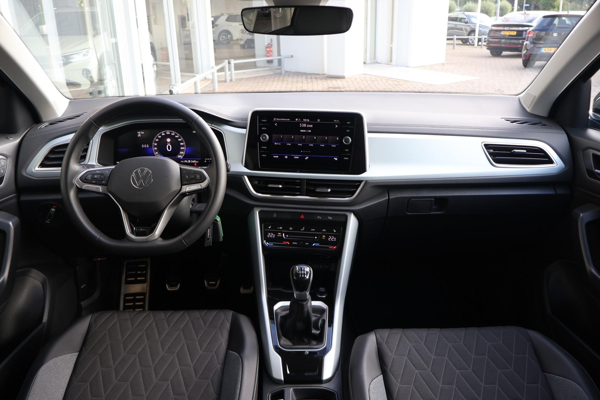 Volkswagen T-Roc 1.0 TSI 115pk Life Edition - Afbeelding 5