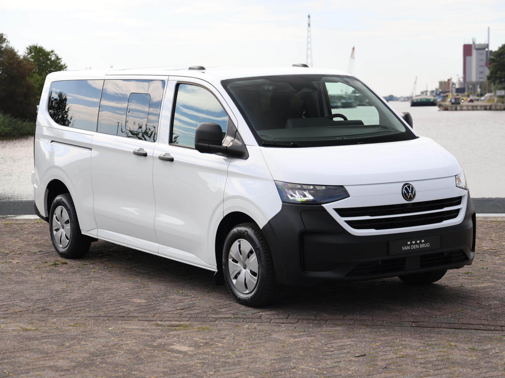 Volkswagen e-Transporter Kombi L2H1 64 kWh / 136PK - Afbeelding 3