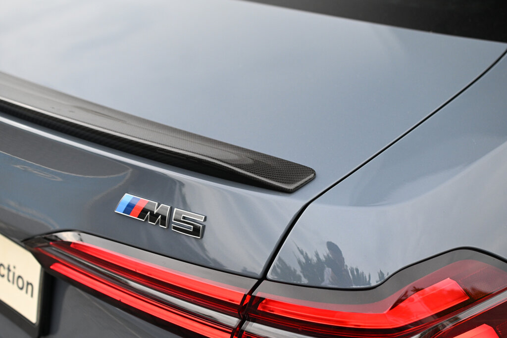 BMW M5 12