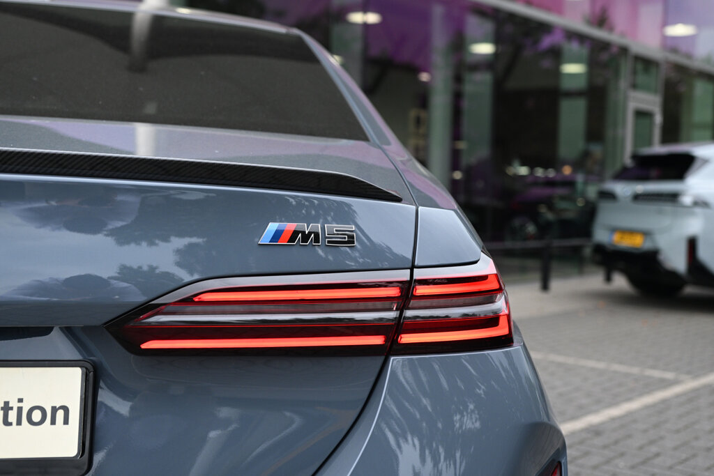 BMW M5 36