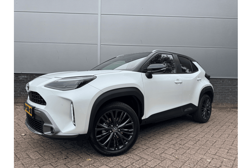 Toyota Yaris Cross 1.5 Hybrid Adventure NL-Auto Zeer compleet! - Afbeelding 1