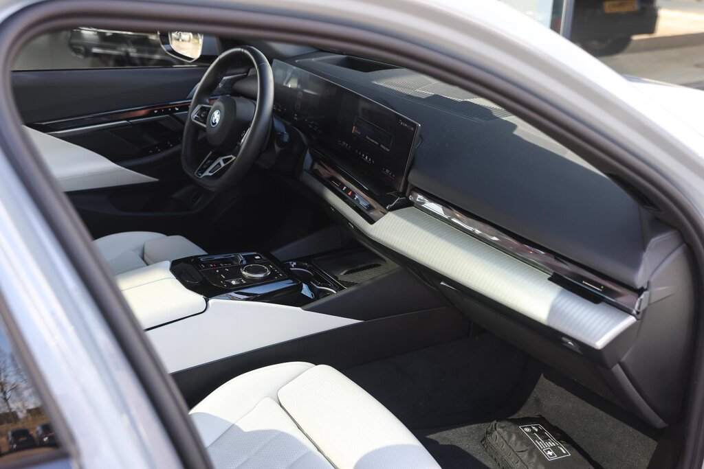 BMW 5 Serie 9