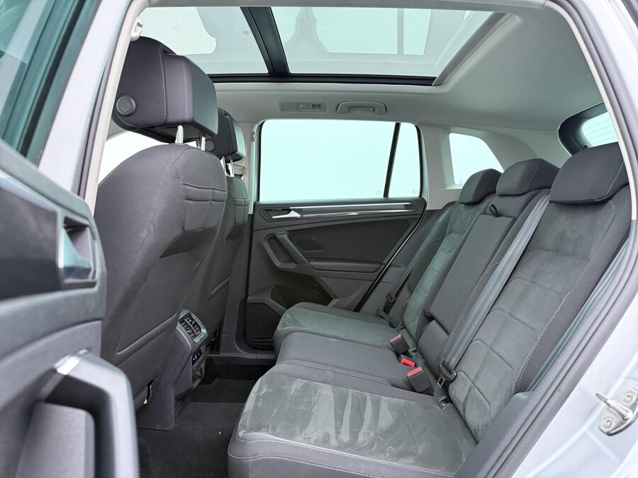 Volkswagen Tiguan 1.4 TSI eHybrid Elegance