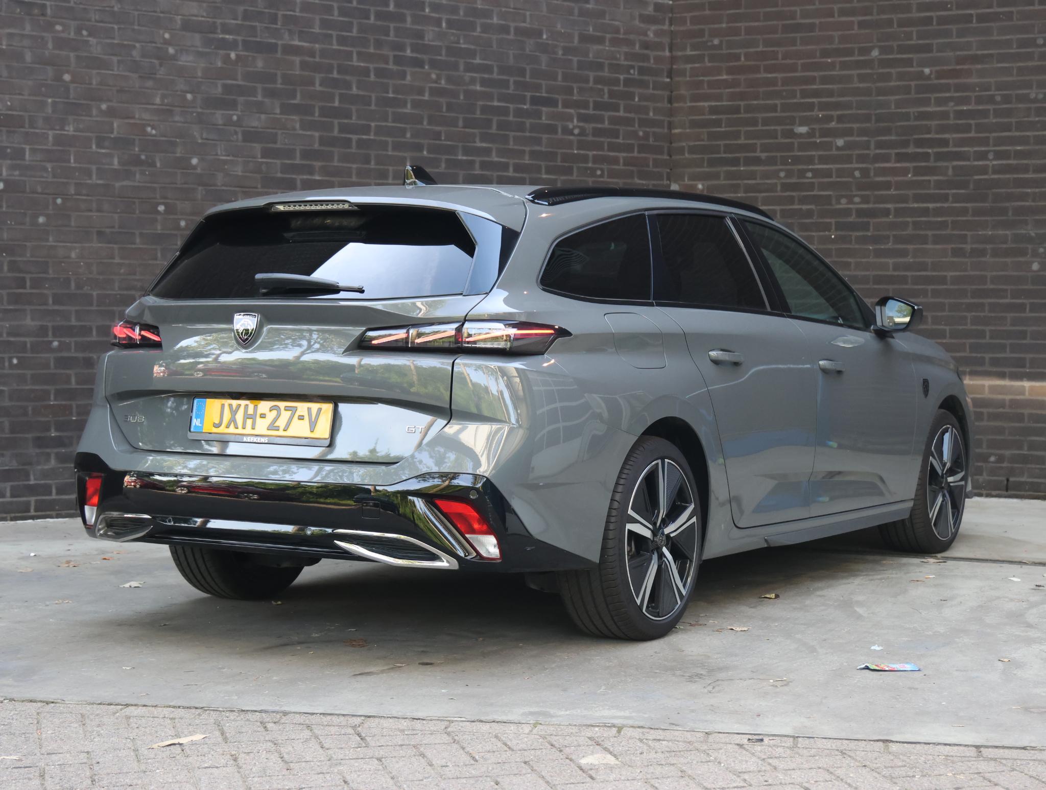 Peugeot 308 SW GT 130pk Automaat - Afbeelding 3