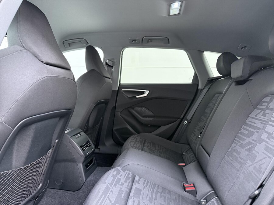 Audi A5 Avant 2.0 e-hybrid 299 PK Quattro