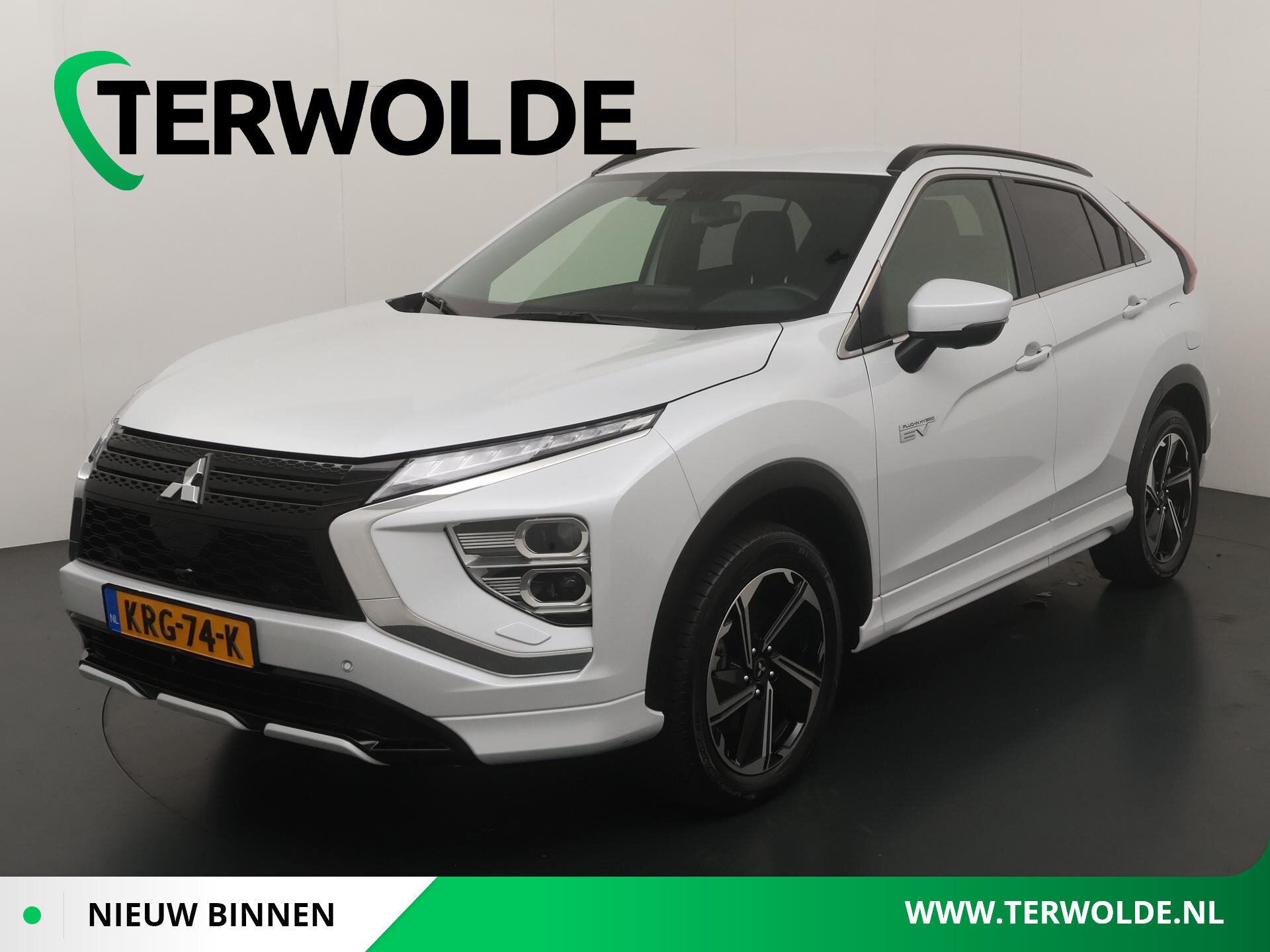 Mitsubishi Eclipse Cross Plus Select Black Hybrid 4WD