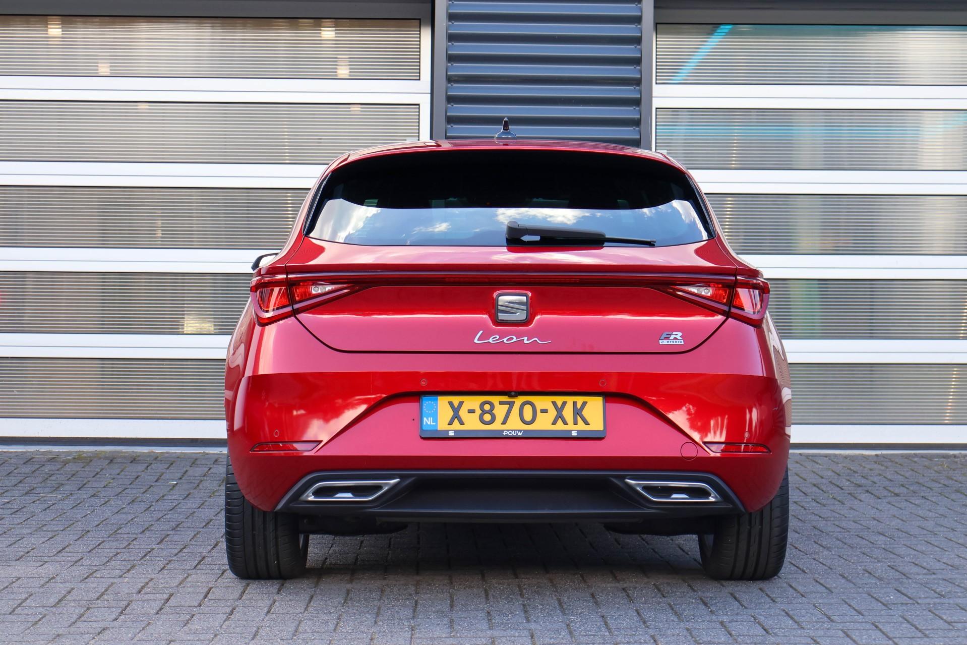 SEAT León