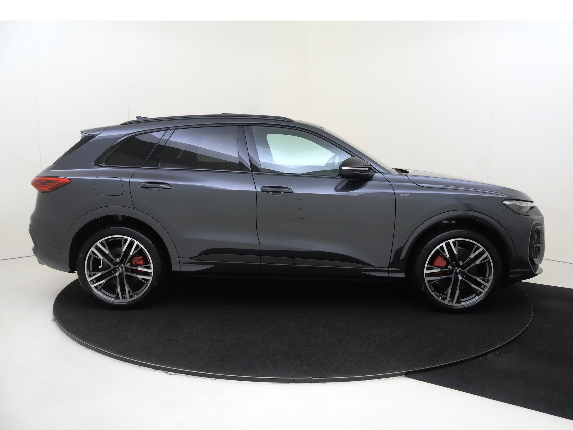 Audi Q5 S edition competition - Afbeelding 3