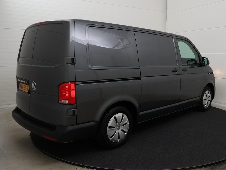 Volkswagen Bedrijfswagens Transporter 2.0 TDI L1H1 26