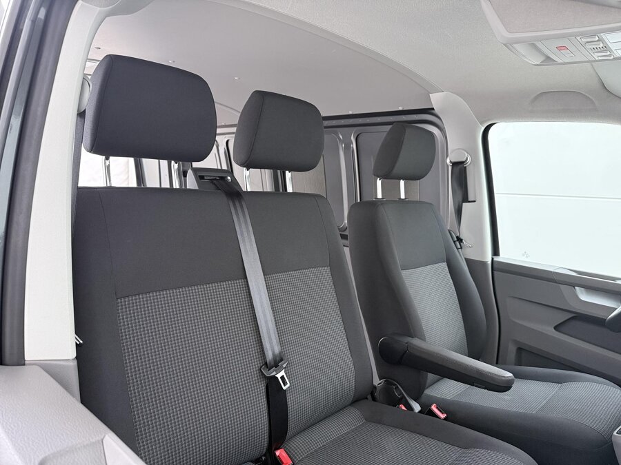 Volkswagen Bedrijfswagens Transporter 2.0 TDI L1H1 26