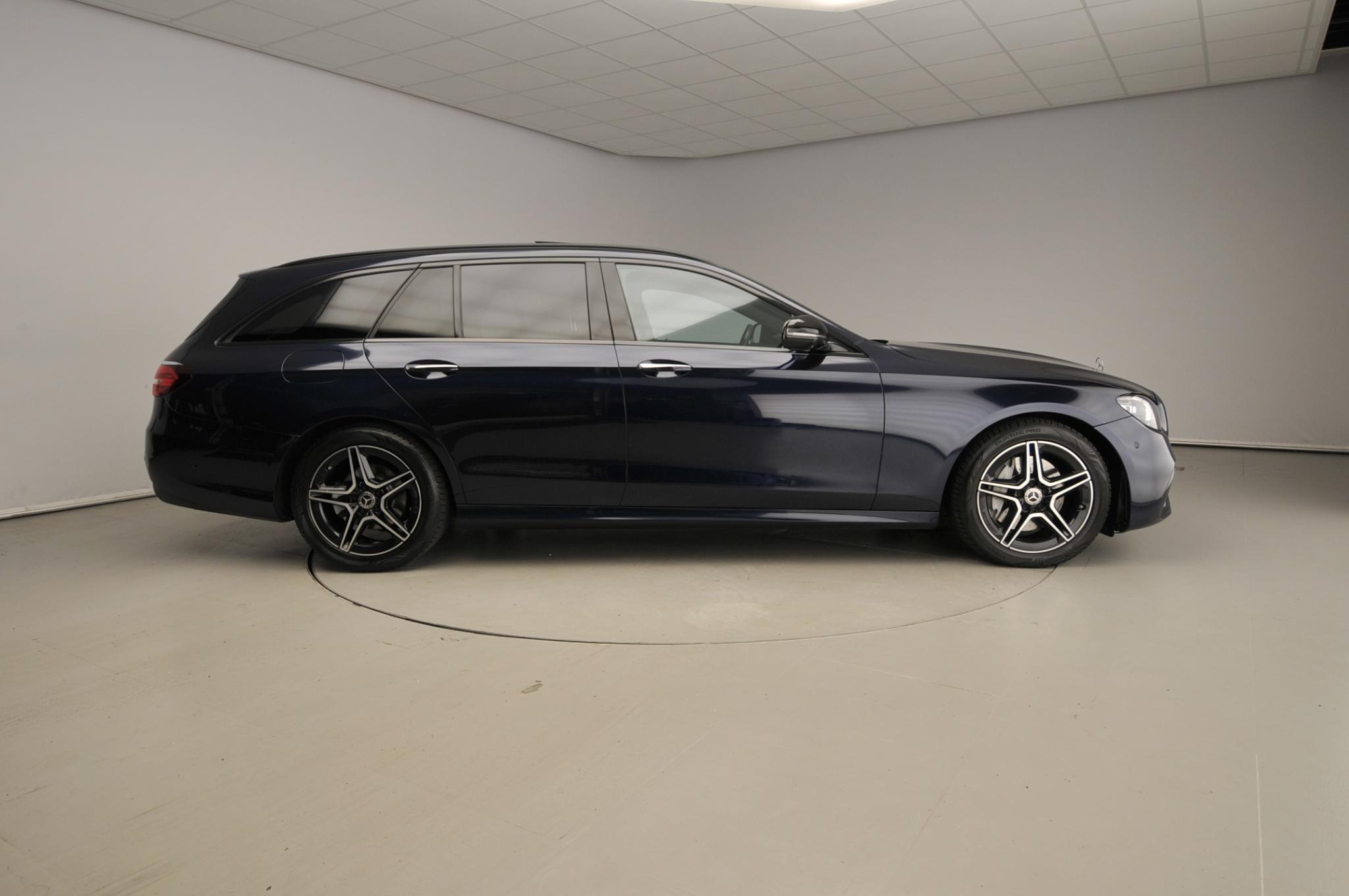 Mercedes-Benz E-Klasse Estate 200 Business Solution AMG - Afbeelding 4