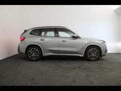 BMW X1 sDRIVE 18I M-PAKKET AUTOMAAT FACELIFT *DAB*GPS*CARPLAY*CAMERA SENSOREN*SPORTZETELS*ALCANTARA* v - Afbeelding 3