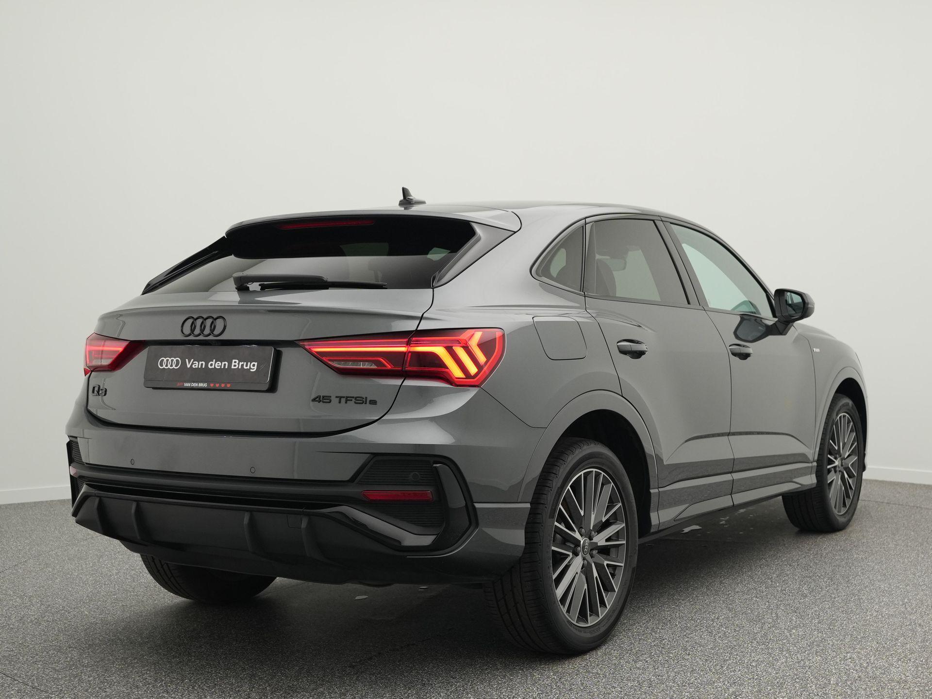 Audi Q3 Sportback 45 TFSI e 245 PK S Edition Automaat - Afbeelding 3
