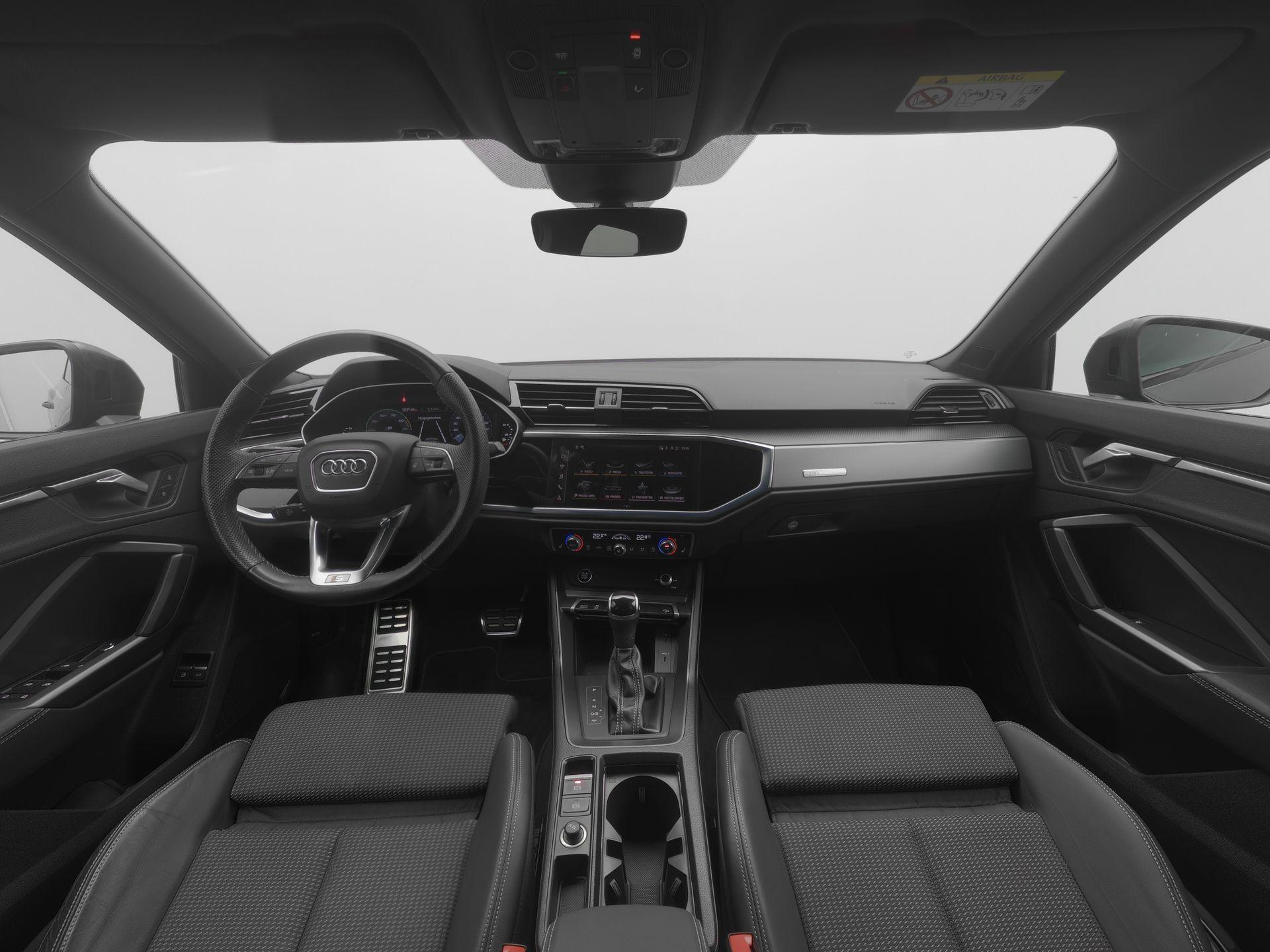 Audi Q3 Sportback 45 TFSI e 245 PK S Edition Automaat - Afbeelding 4