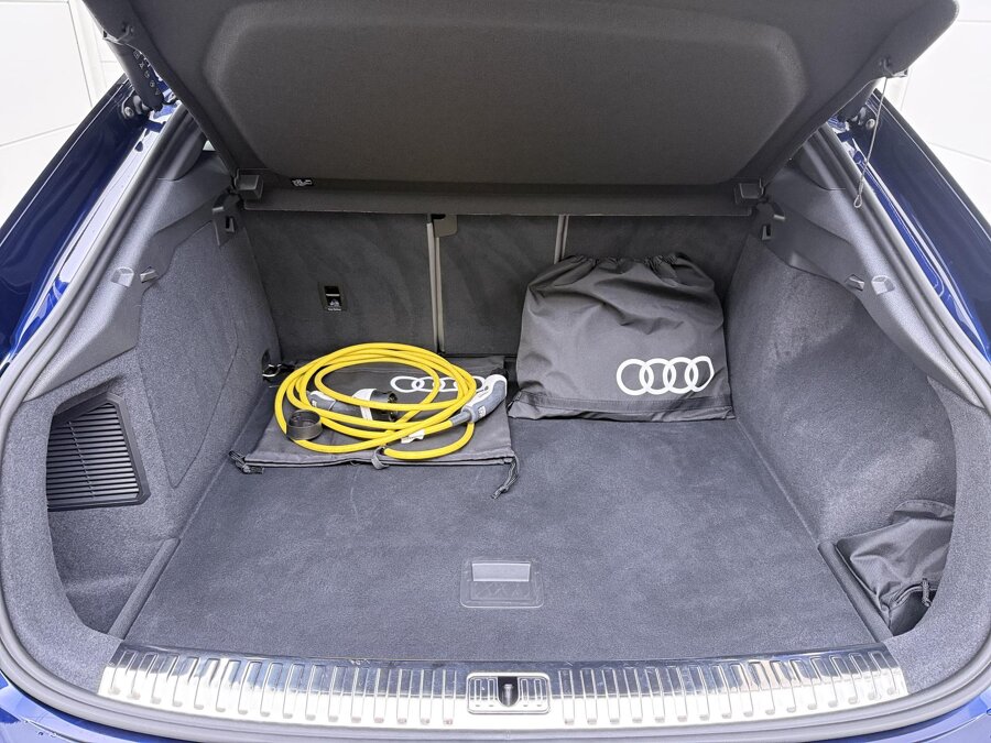 Audi Q3 Sportback 45 TFSIe S-line