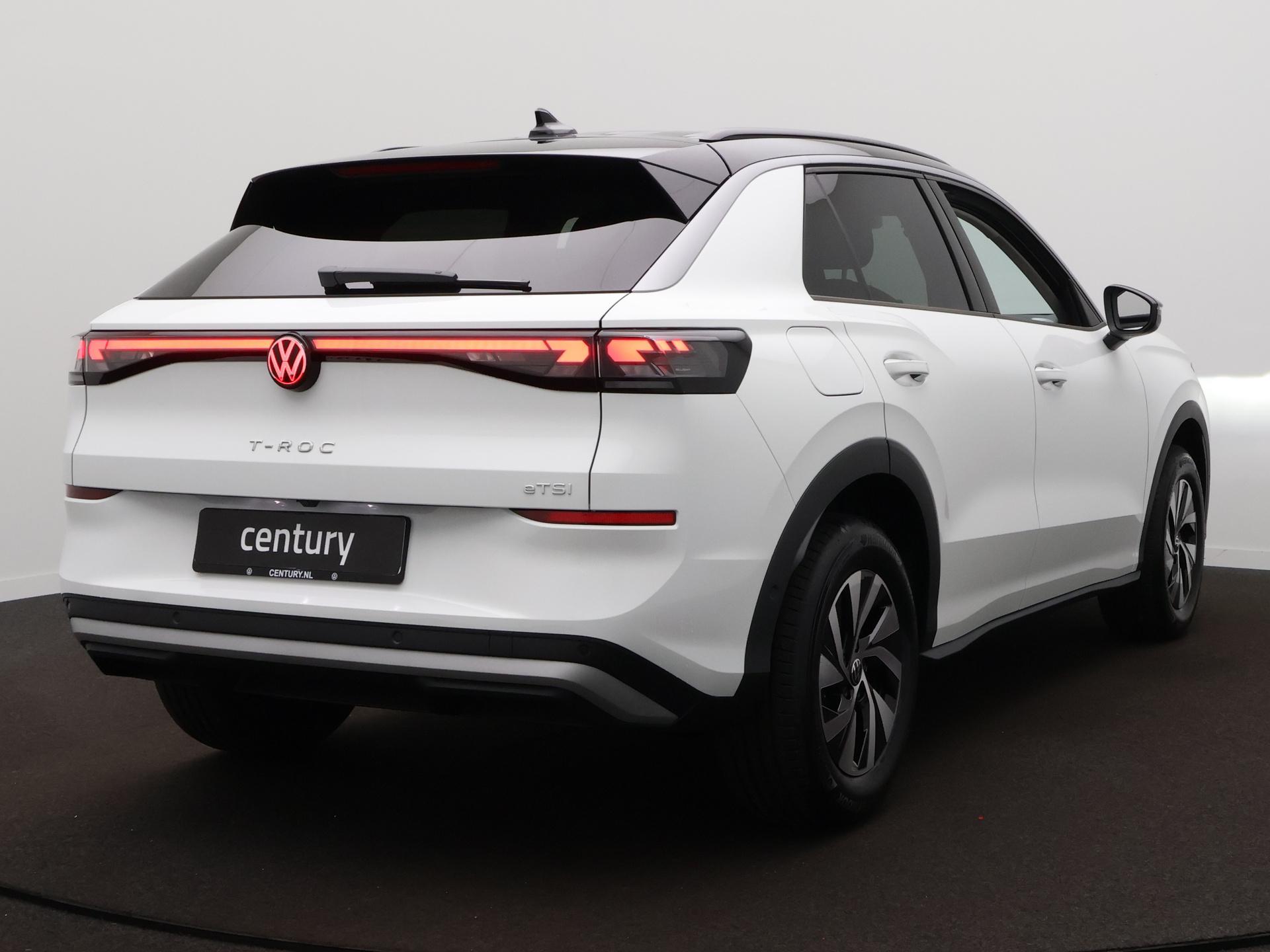 Volkswagen T-Roc Limited Edition 1.5 eTSI 110 kW / 150 PK SUV 7 ver - Afbeelding 5