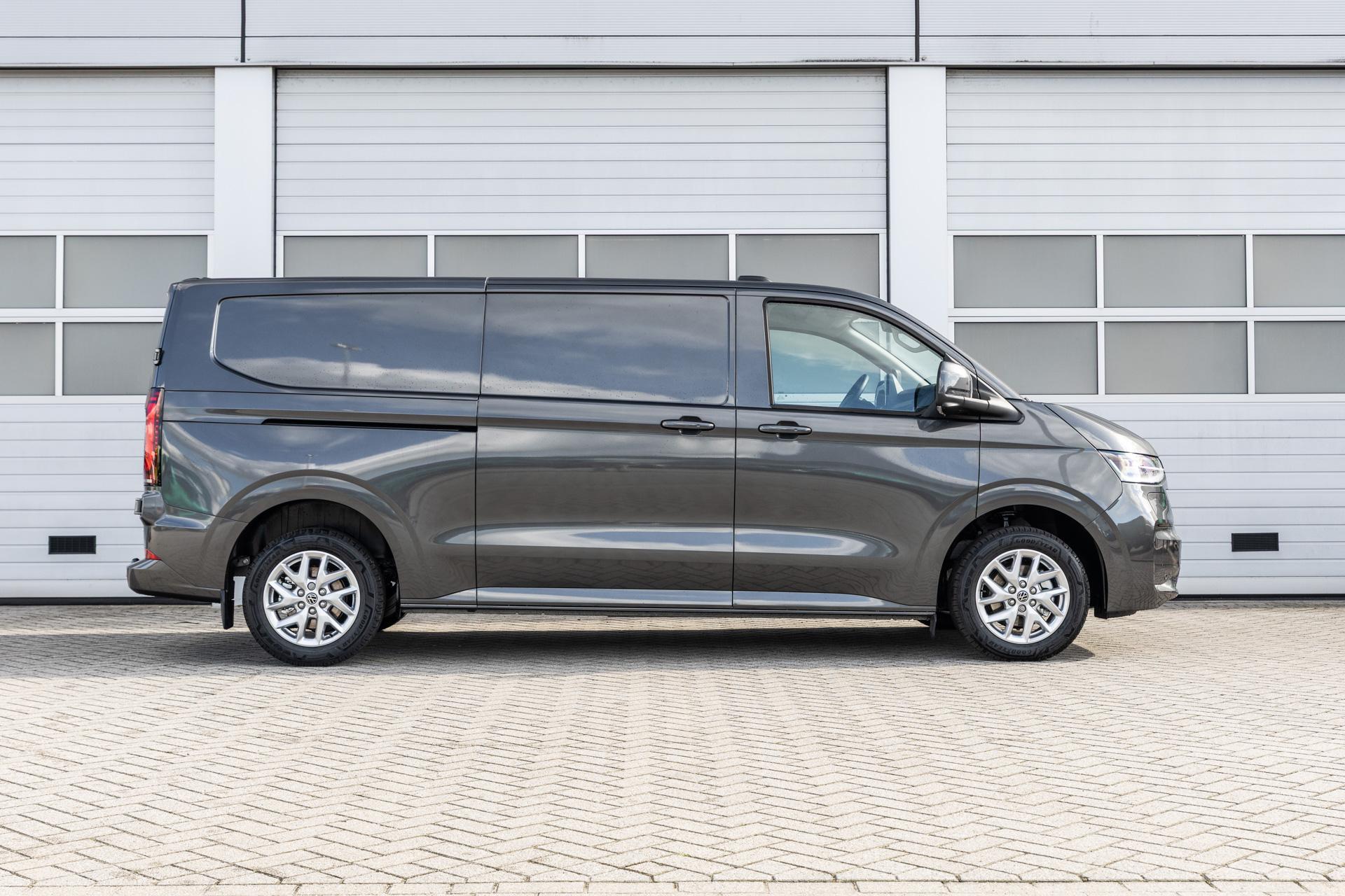 Volkswagen Transporter 2.5 eHybrid 233pk AUT L2H1 30 Bulli - Afbeelding 3