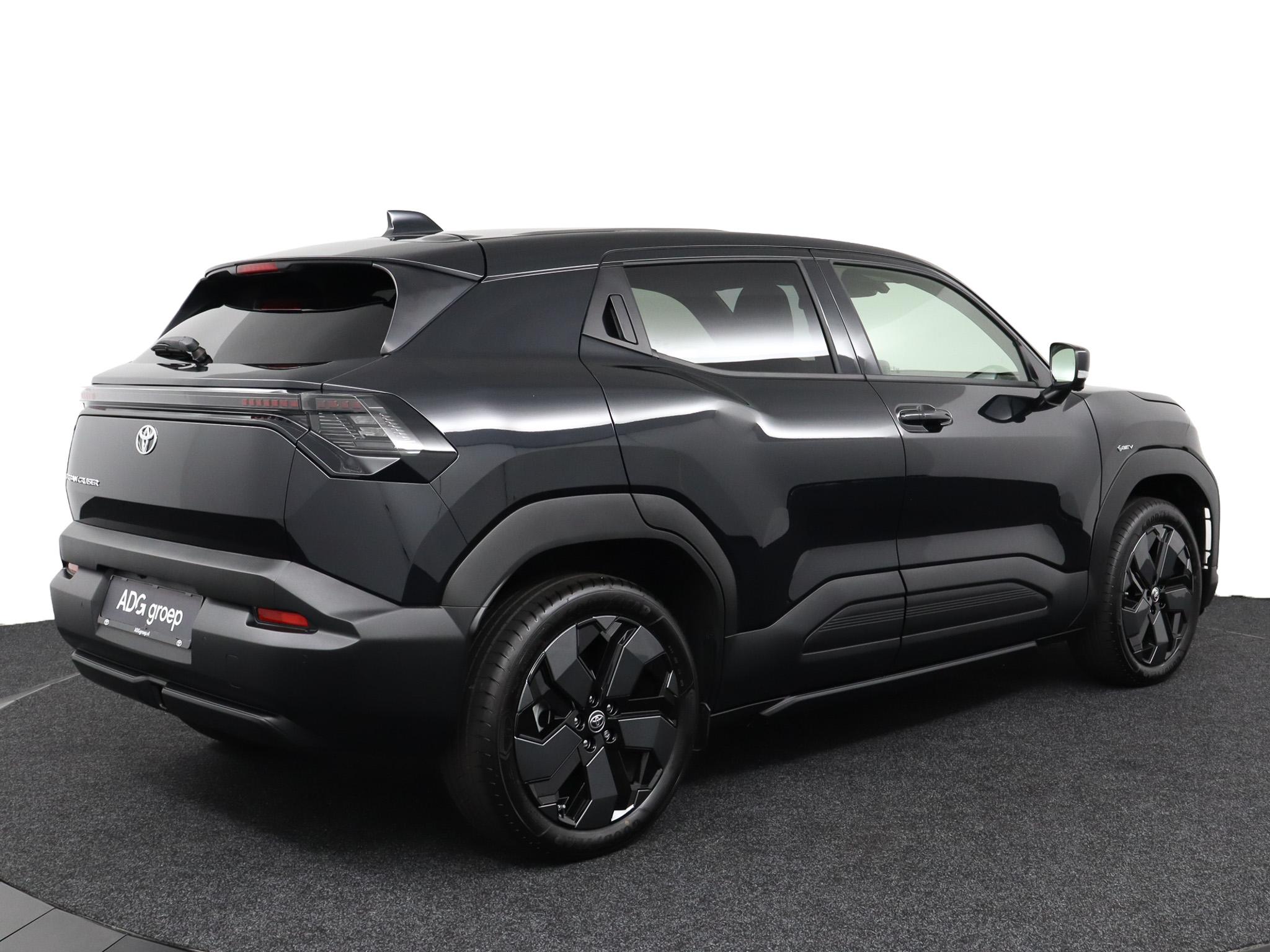 Toyota Urban Cruiser Dynamic 61 kWh - Afbeelding 2