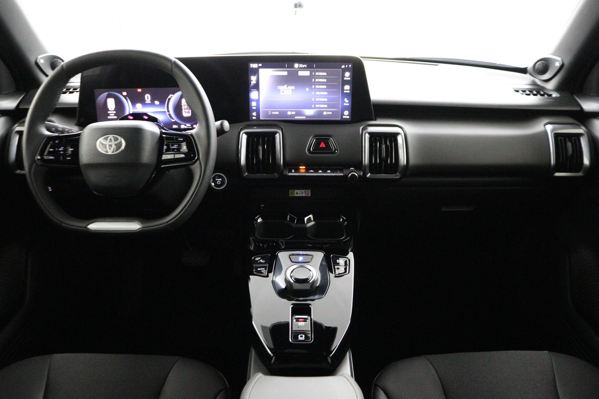 Toyota Urban Cruiser Dynamic 61 kWh - Afbeelding 4