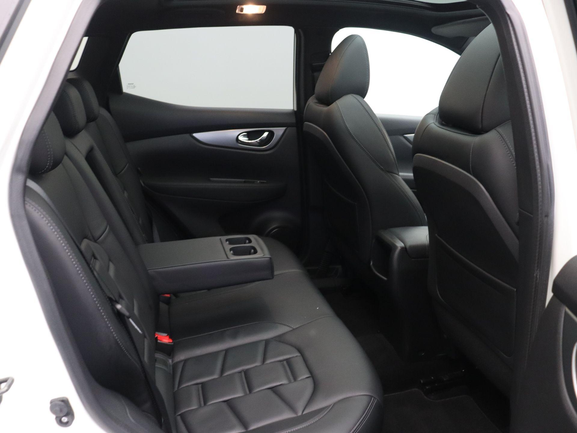 Nissan QASHQAI 140pk DIG-T Tekna + - Afbeelding 9
