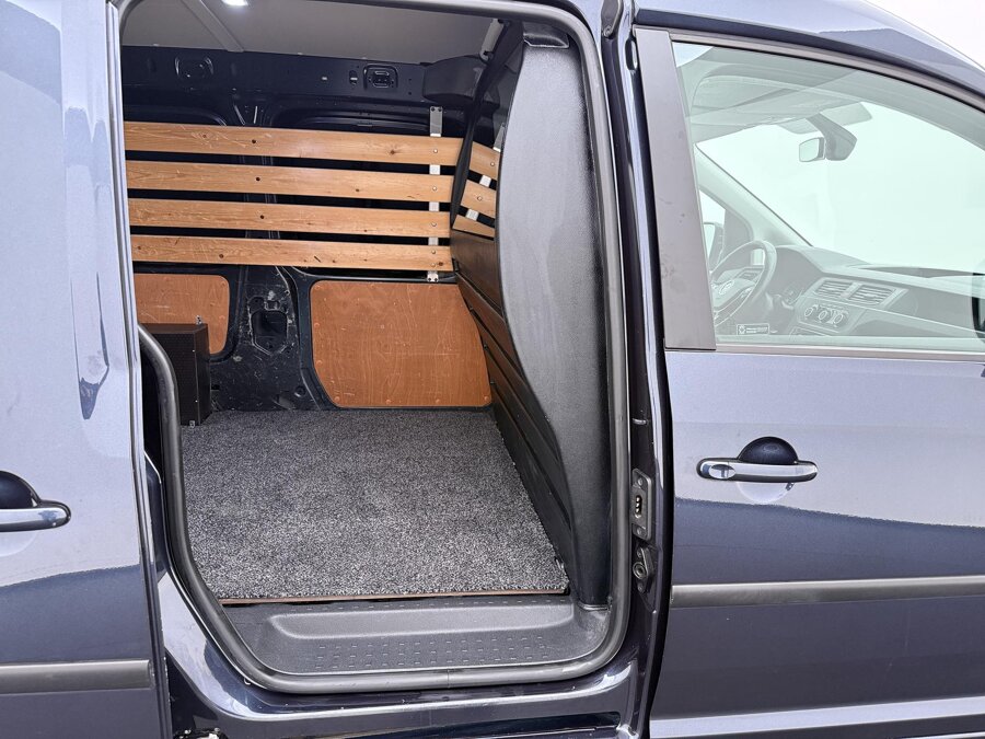 Volkswagen Bedrijfswagens Caddy Cargo Maxi 2.0 TDI 150 PK L2H1 Maxi Exclusive Edition