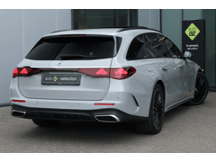 Mercedes-Benz E-Klasse Estate 300 e Exclusive Line - Afbeelding 2