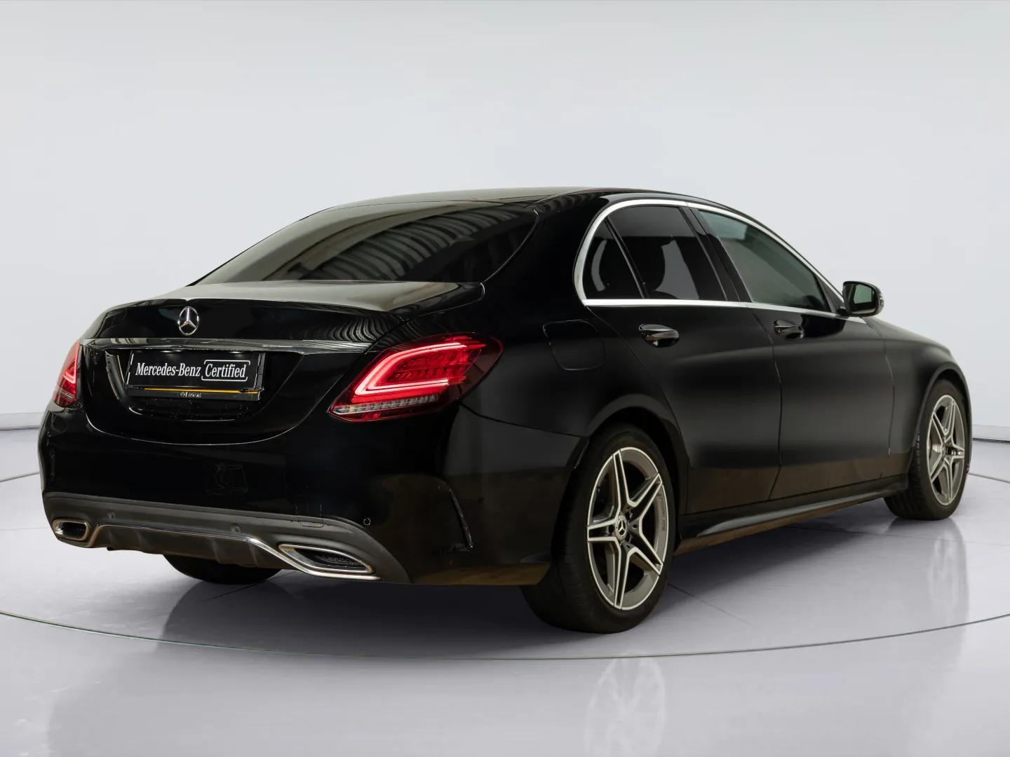 Mercedes-Benz C-Klasse Limousine 180 Business Solution AMG - Afbeelding 2