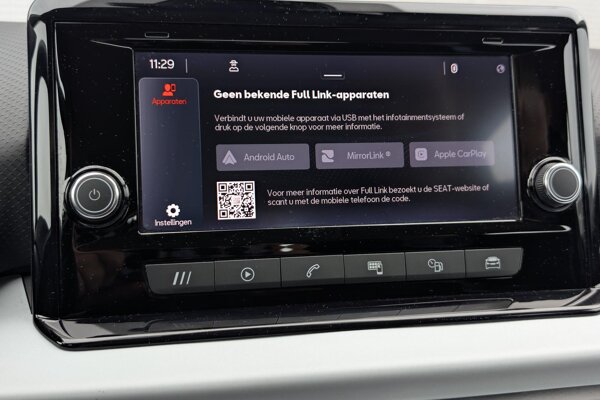 Apple Carplay/Android Auto